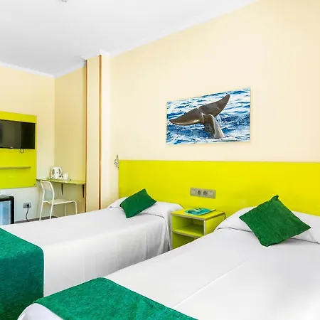 Andrea's ホテル 2*