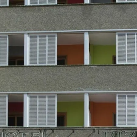 Andrea's 2* ロスクリスティアーノス